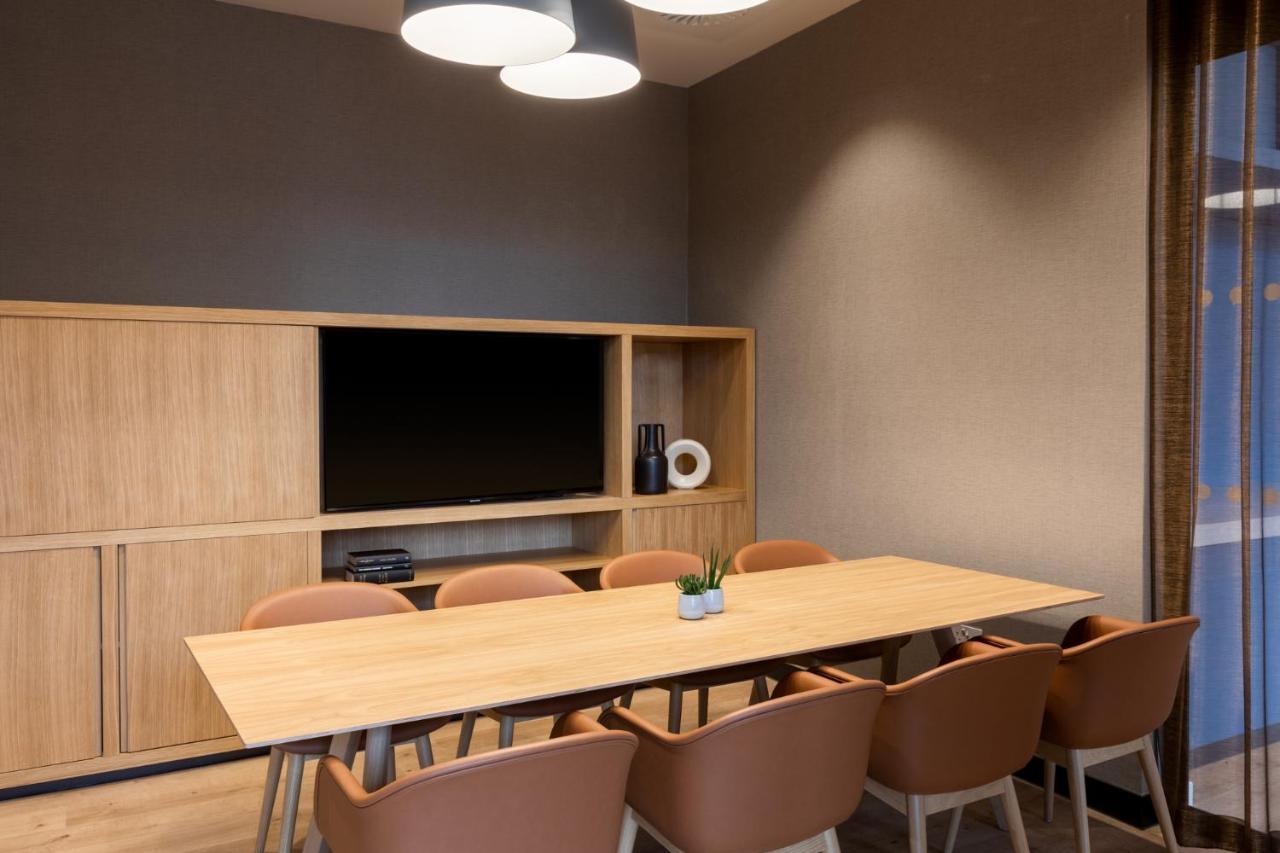 Courtyard By Marriott Glasgow Sec エクステリア 写真