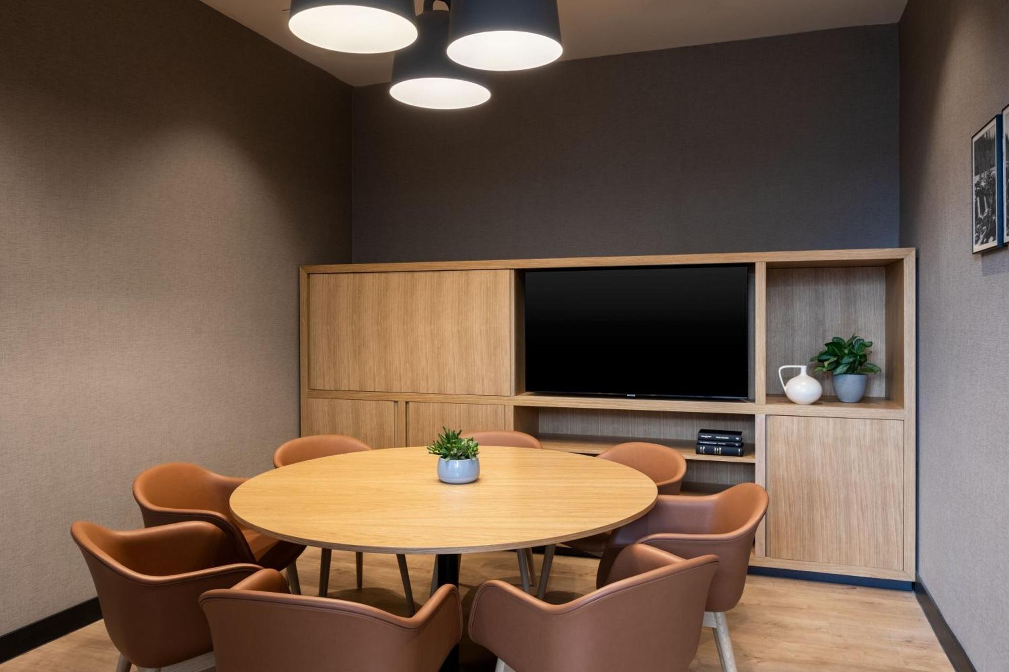 Courtyard By Marriott Glasgow Sec エクステリア 写真